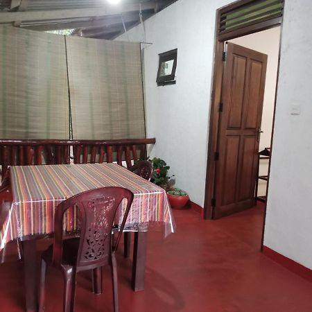 אלה Nethanya Homestay מראה חיצוני תמונה