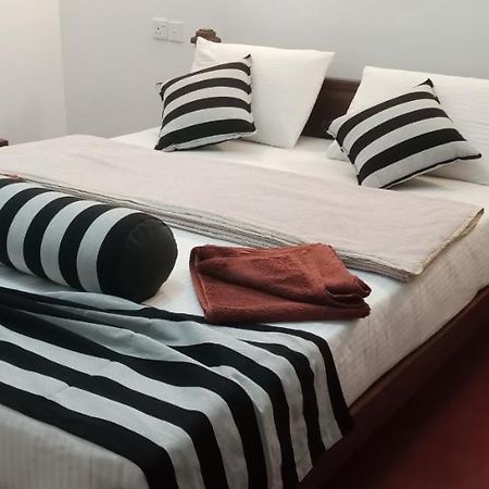 אלה Nethanya Homestay מראה חיצוני תמונה