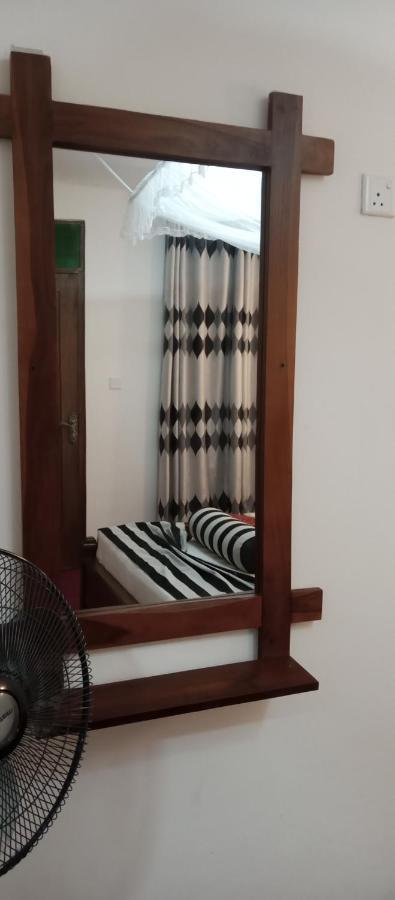 אלה Nethanya Homestay מראה חיצוני תמונה